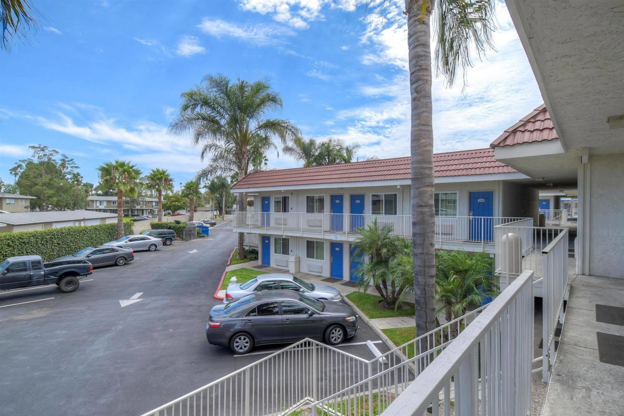 Motel 6-Costa Mesa, Ca Buitenkant foto